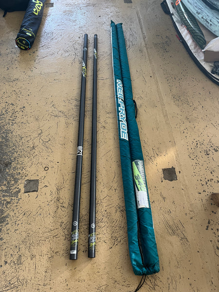 Mast Usado NP 340 C90%