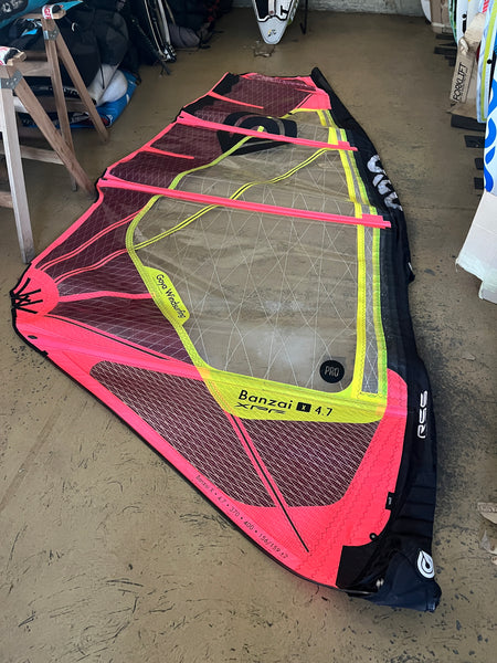 Vela Usada Banzai Pro X 4.7 2018
