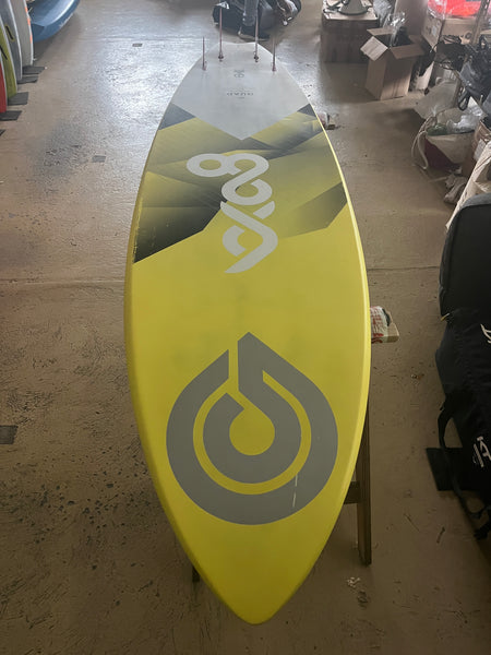 Tabla Usada Goya 2017 Quad 80L
