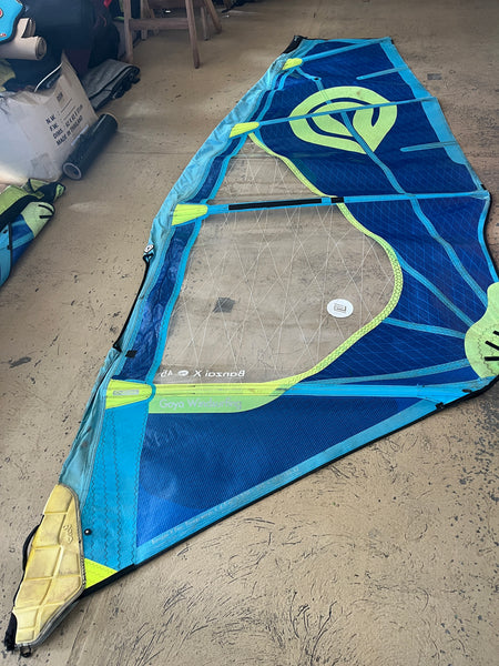 Vela Usada Banzai X Pro 4.5 2023