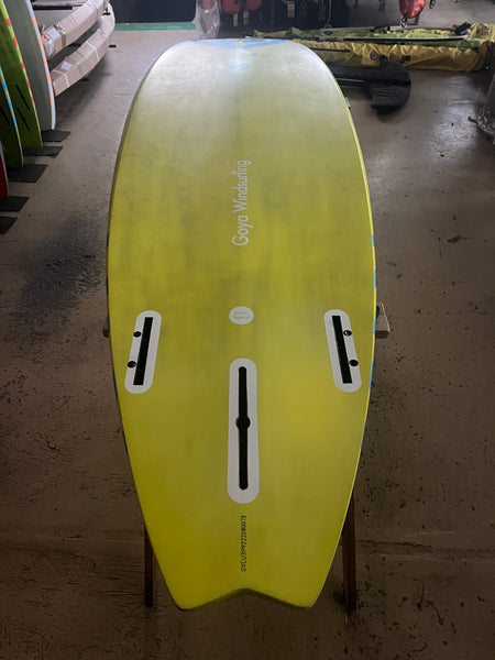 Tabla Usada Goya Custom 3 92L 2023