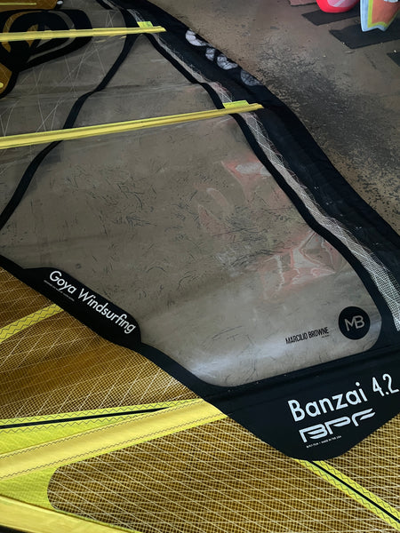 Vela Usada Banzai Pro 4.2 2018
