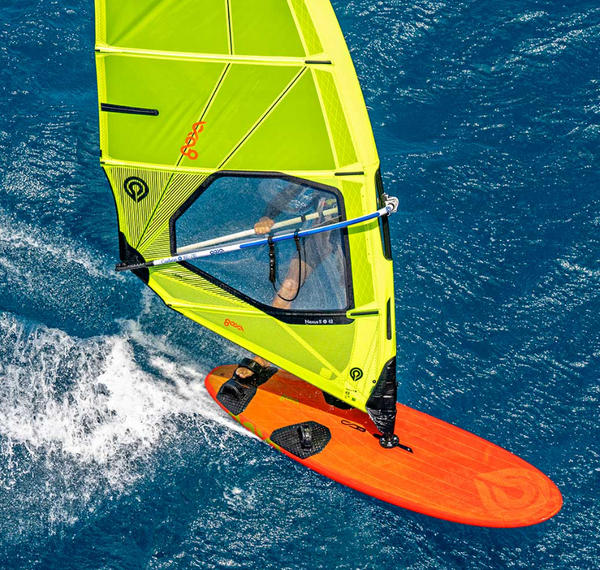 New VOLAR 4 Carbon
